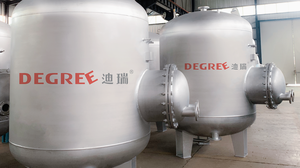 使用容积式换热器有哪些安全技术要求？