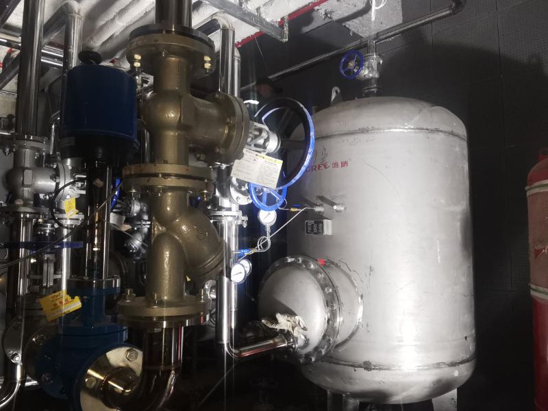 容积式换热器，半容积式换热器